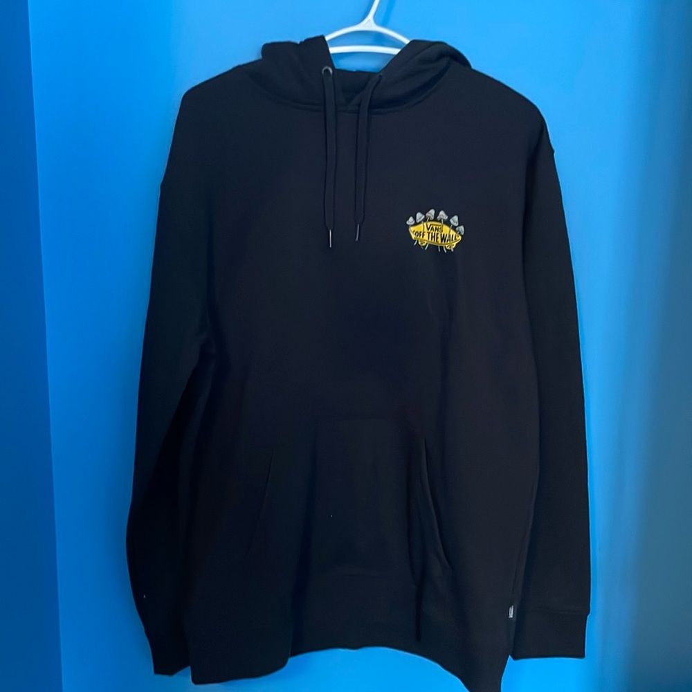 Vans off the wall hoodie. New with tags, mushroom graphics. Men’s L